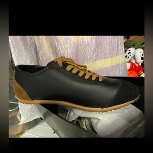 Black and Brown Men's Casual Shoes